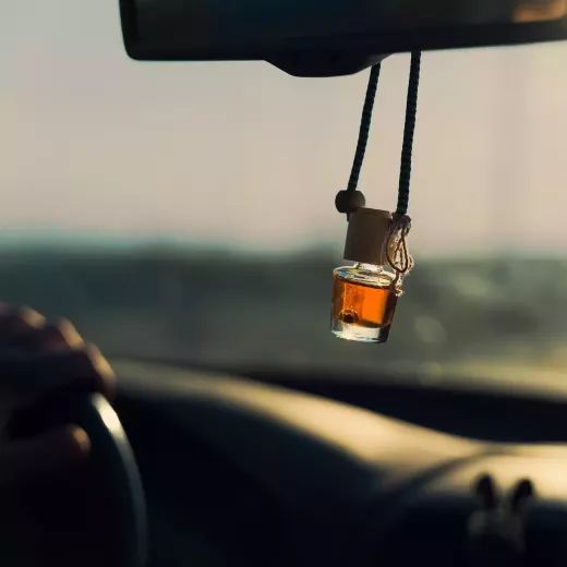 כיצד לבחור את הבושם היחודי שלך